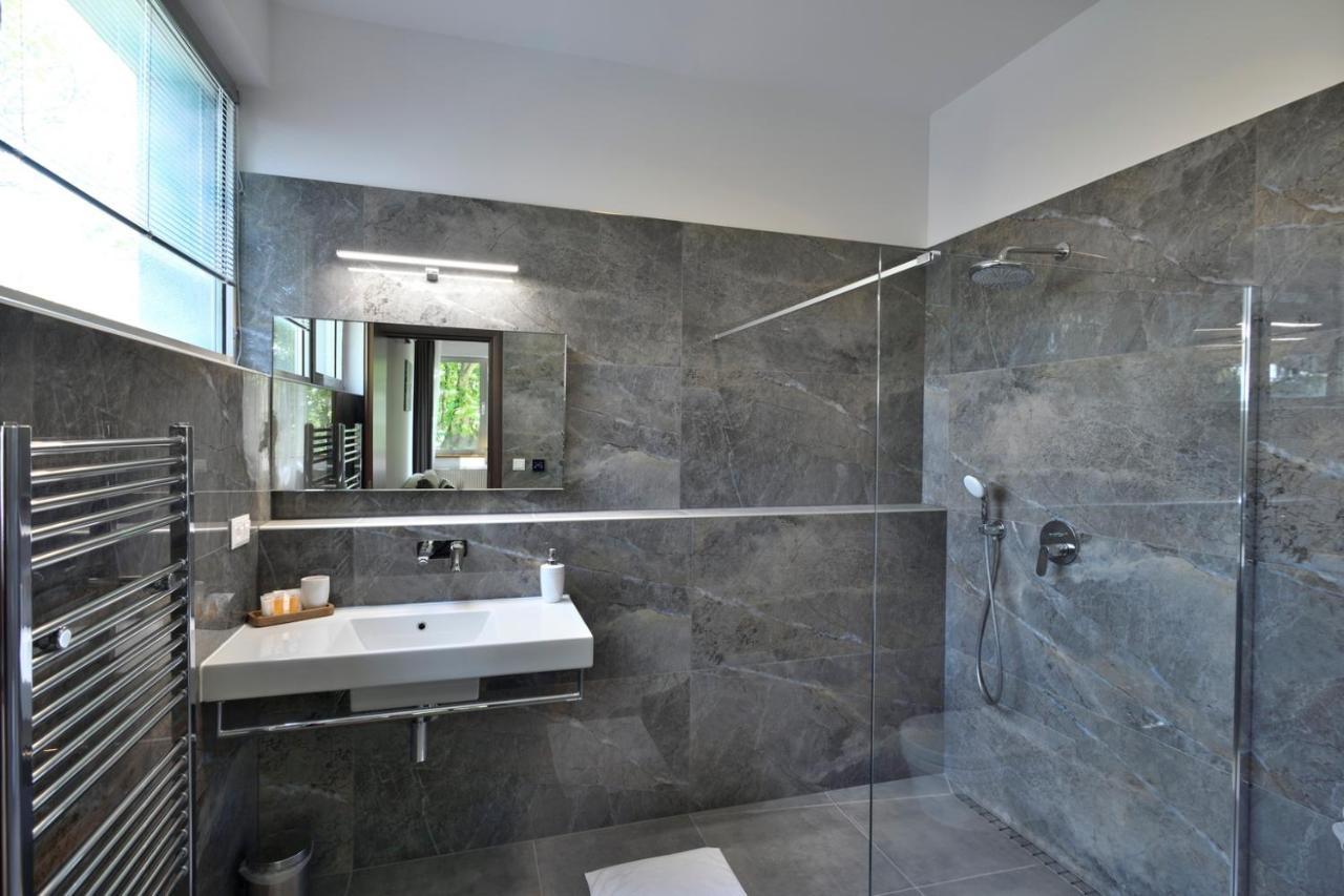 River View Apartments Hotel Братислава Екстер'єр фото