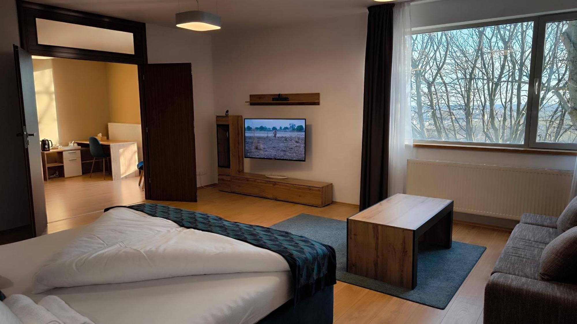 River View Apartments Hotel Братислава Екстер'єр фото