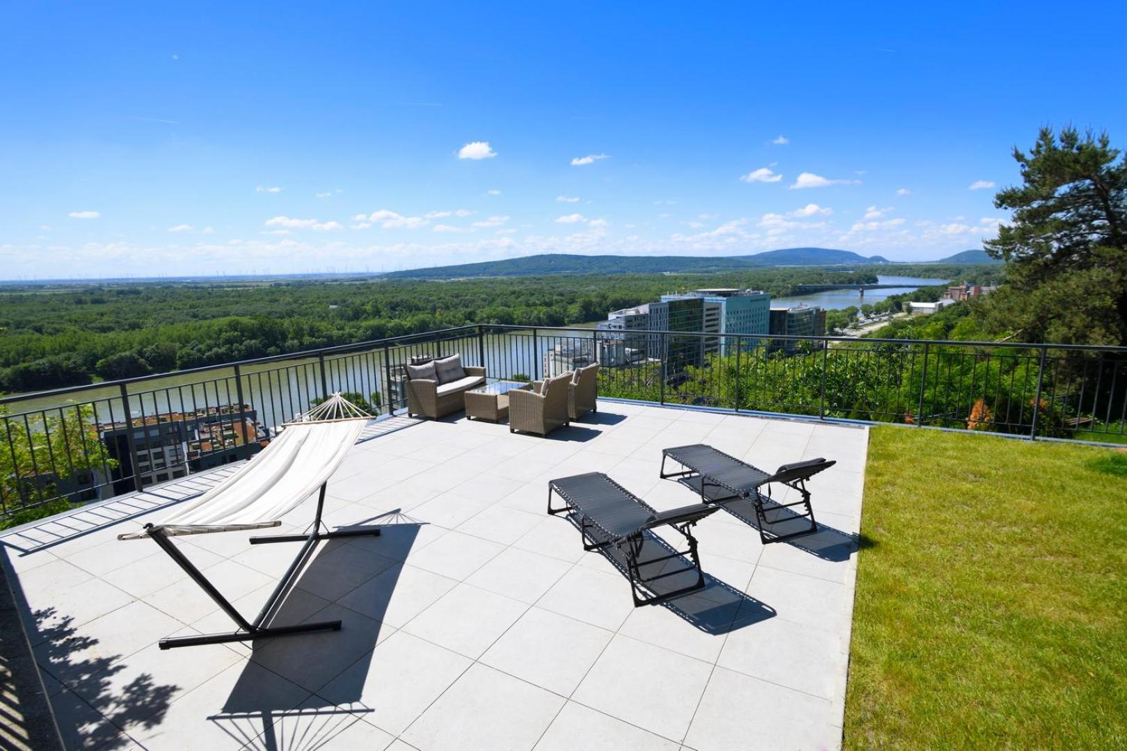 River View Apartments Hotel Братислава Екстер'єр фото