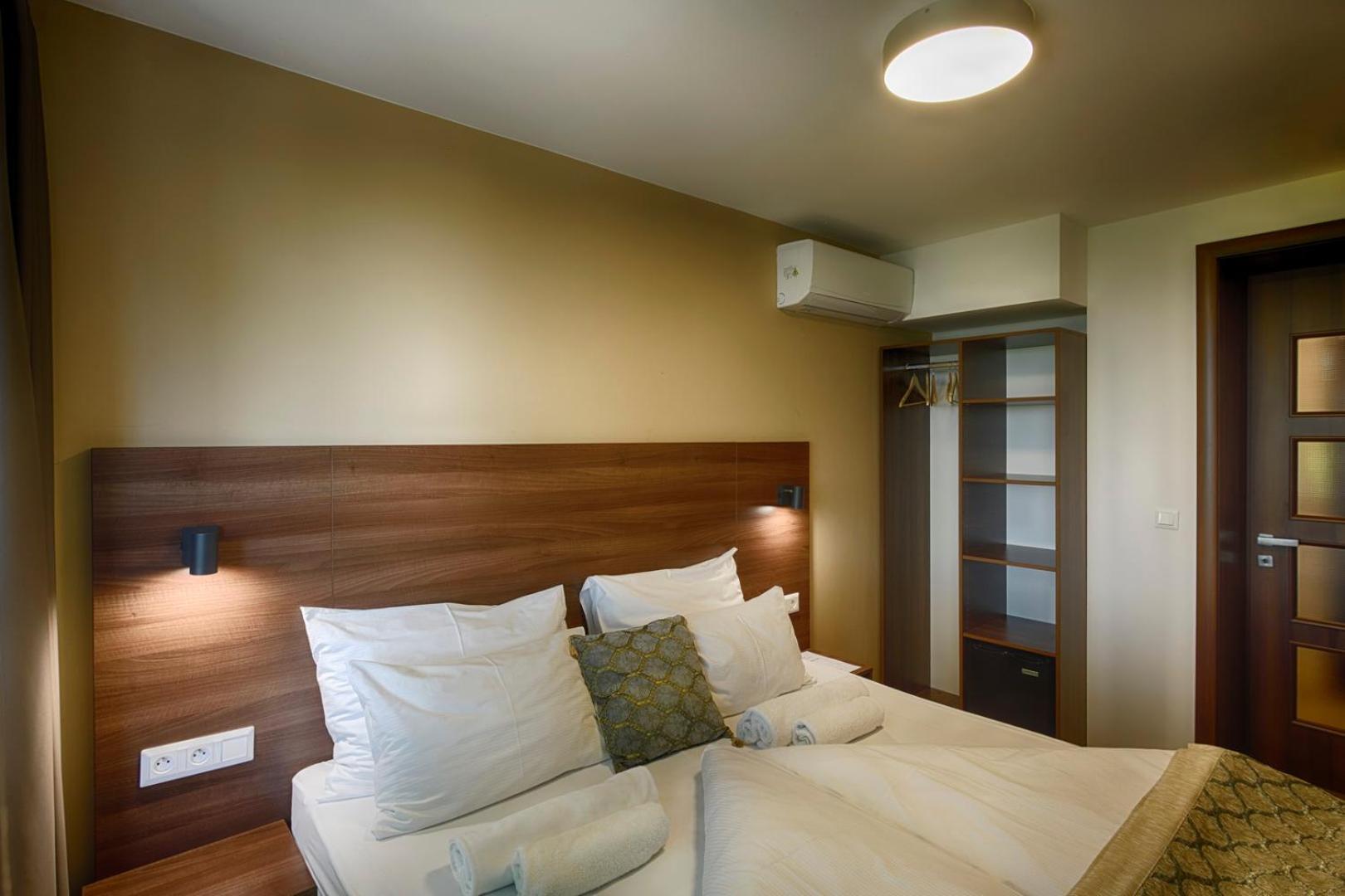 River View Apartments Hotel Братислава Екстер'єр фото